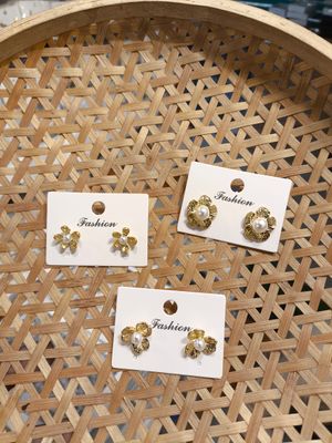 Gold-tone top 40_img_2