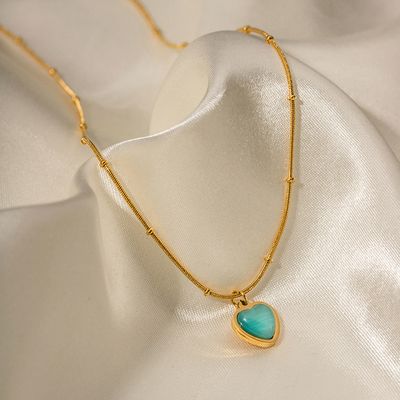 Elsa heart shaped necklace_img_1