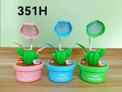 Cactus Plant Desk Lamp_img_1