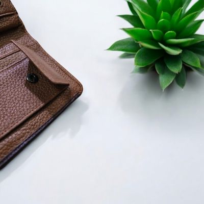 100% Genuine Leather (Brown Colour)_img_2