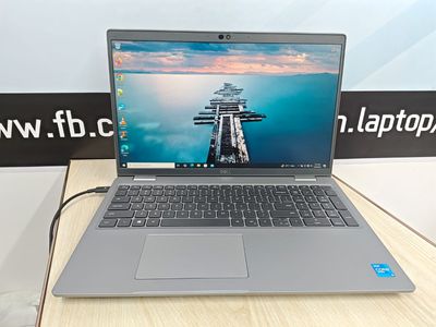 Dell Precision 3561 | 4GB Nvidia T600 DDR6 | Core i5 11th Gen 16GB RAM 256GB SSD | 15.6-inch Display_img_2