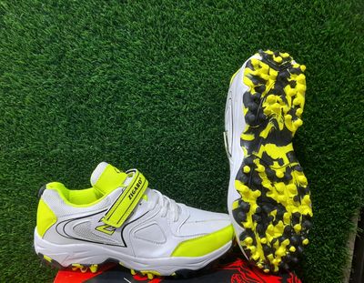 Zigaro Rabber Spike Cricket Boot_img_0