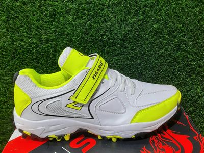 Zigaro Rabber Spike Cricket Boot_img_1