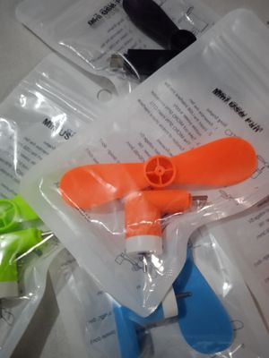 (CODE 88) Portable Flexible Removable Mini USB Fan Type C Mobile Phone Cooling Fan._img_1