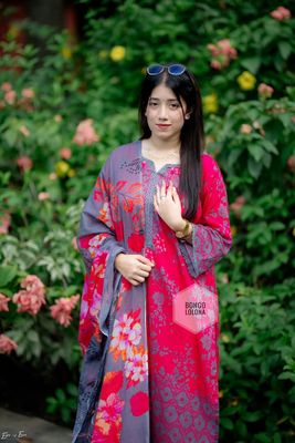 রঙধনু রাগিনী (Rongdhonu Ragini) Luxury Swiss Lawn Three-Piece_img_4