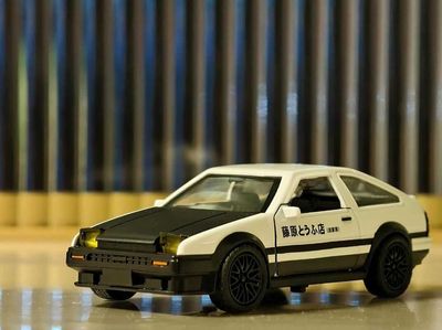 1:36 Initial D Toyota Sprinter Trueno AE86 Diecast Model