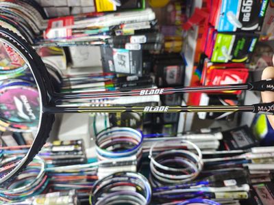 Maxbolt Blade Badminton Racket_img_1