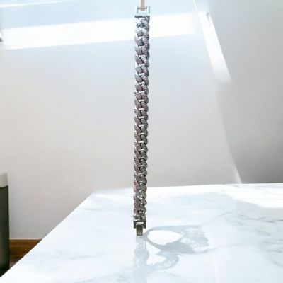 Men's Stylish Stainless Steel Bracelet For Boys and Men_img_1