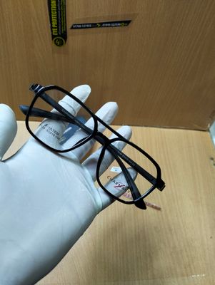 Brand eye glass_img_7