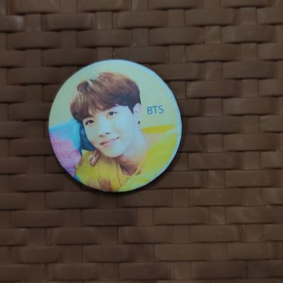 Badge-1_img_0