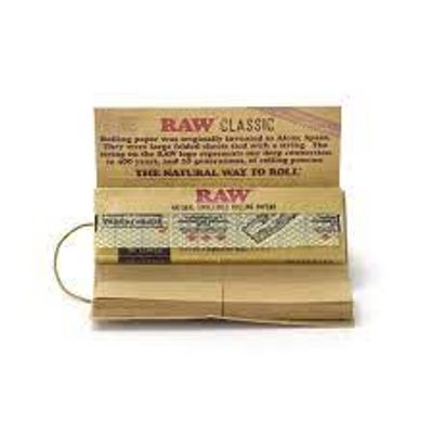 RAW Brand unbleached rolling papers – Classic Connoisseur 1 1/4 king  size + tips_img_1