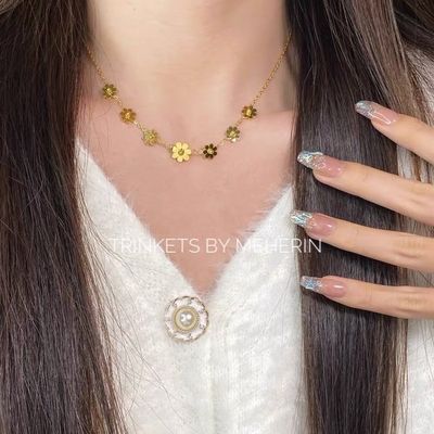 Daisy Floral Neckpiece_img_3