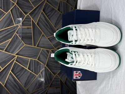 RedTape Green_img_2