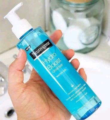 Neutrogena 𝐇𝐲𝐝𝐫𝐨 𝐁𝐨𝐨𝐬𝐭 𝐖𝐚𝐭𝐞𝐫 𝐆𝐞𝐥 𝐂𝐥𝐞𝐚𝐧𝐬𝐞𝐫 –_img_3