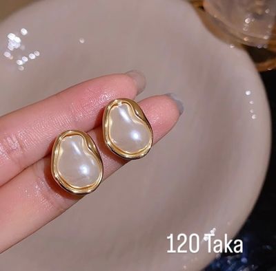 Pearl ear stud 120 Taka only._img_0