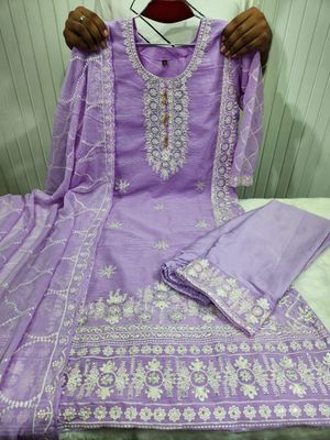 Readymade Three Piece_img_14
