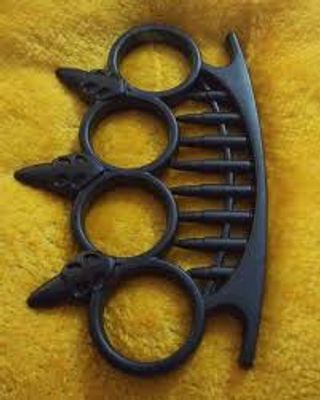Knuckles - Survival Gear_img_1