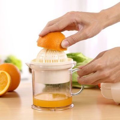 Manual Hand Press Juicer Squeezer Multifunctional Food Grade PP Small Portable Kitchen Appliance Fruit Extractor_img_1