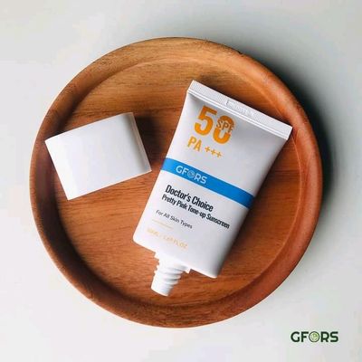 GFORS DOCTOR'S CHOICE PRETTY PINK TONE-UP SUNSCREEN 50ML_img_2
