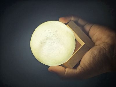 Rechargeable 3D Moon Lamp With Remote 8cm_img_1