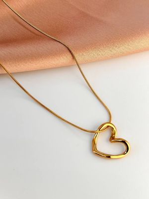 LOVE SHAPE NECKLECE WITH WHITE GIFT BOX_img_2