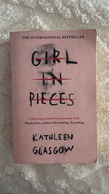 Girl in Pieces by Kathleen Glasgow_img_0