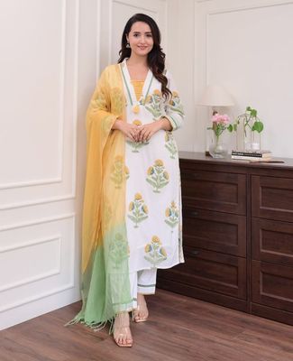 সুতি থ্রী-পিস