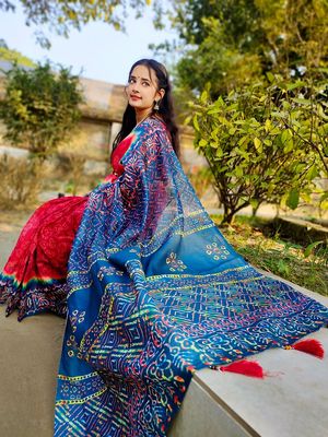 ডিজিটাল প্রিন্ট ভাইরাল শাড়ি ব্লাউজ পিস সহ_img_3