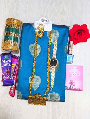 আকর্ষণীয় শাড়ী গিফট কম্ব সেট_img_9