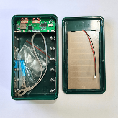 12pcs 18650 Battery Solderless 22.5W Fast Charging Power Bank Case with LED Light_img_3