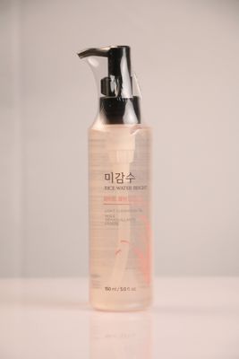 The Face Shop Rice Water Bright Light Cleansing Oil