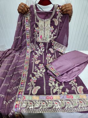🌸 Premium Readymade Three Piece 🌸✨ Elegant Design | Stylish Look | Party Wear ✨_img_9