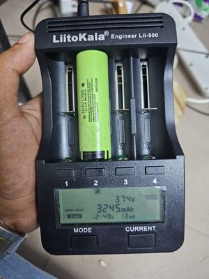 NCR21700T Rechargeable 3.7V 3500mAh Li-ion Battery (Made in Japan)_img_1