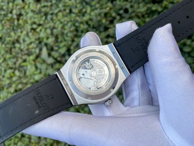Hublot Automatic Grey Belt - Silver & Black Body_img_2