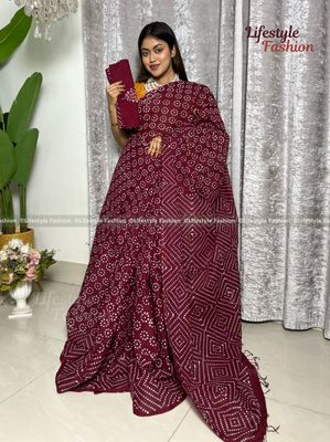 প্রিমিয়াম কোয়ালিটি কটন আরামদায়ক ভেজিটেবল বাটিক শাড়ি (LF-25-051)_img_0