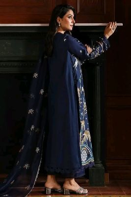 Qalamkar Qline Luxury Lawn_img_1