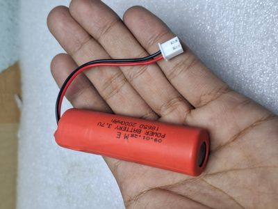 3.7V 2000 Mah Lithium Iron Battery. old laptop battery capacity tested._img_2
