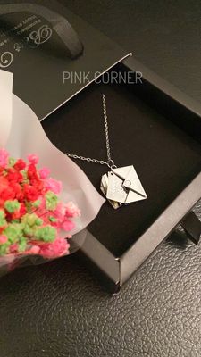 Envelope Necklace with Love you Card + Black Box and Random Flower bouquet_img_1
