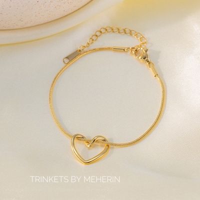 Hollow Love Bracelet_img_1