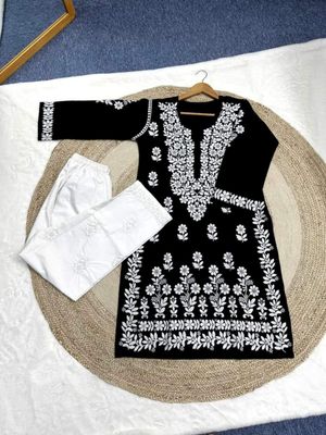 Readymade Lucknow Two piece_img_0