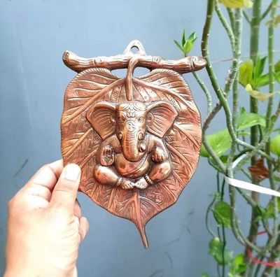 Ganesha on Leaf_img_1