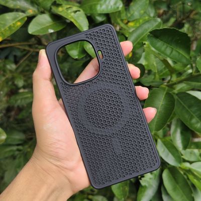 IQOO Z9Turbo Magnetic Cooling Breathable Protective Cover_img_4