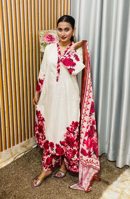 RoseQueen Three Piece_img_2
