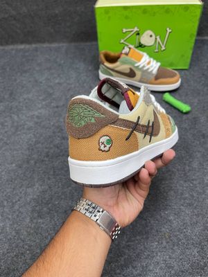 Nike SB Dunk Low x Zion - Man Shoes_img_2