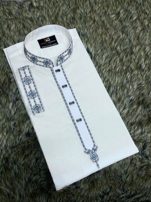পেলেন সাটন পাঞ্জাবি।_img_1