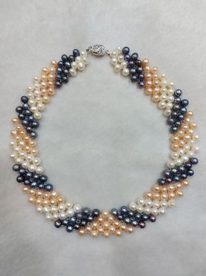 Exclusive Pearl Necklace_img_0