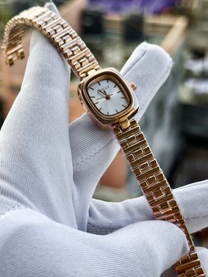 GUCCI MINI DIAL ROSE GOLD CASE WHITE DIAL_img_1