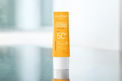 Dot and Key Vitamin C+E Super Bright Sunscreen SPF 50+ PA ++++ 80g_img_0