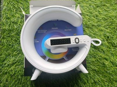 Smart G-Shape Table Lamp with Wireless Charger and Alarm Clock – G63_img_3