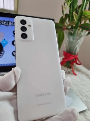 Samsung Galaxy A82_img_1